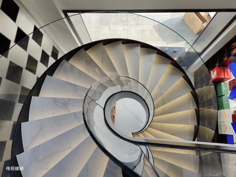 杭州旋轉(zhuǎn)樓梯哪家好在白馬公寓
